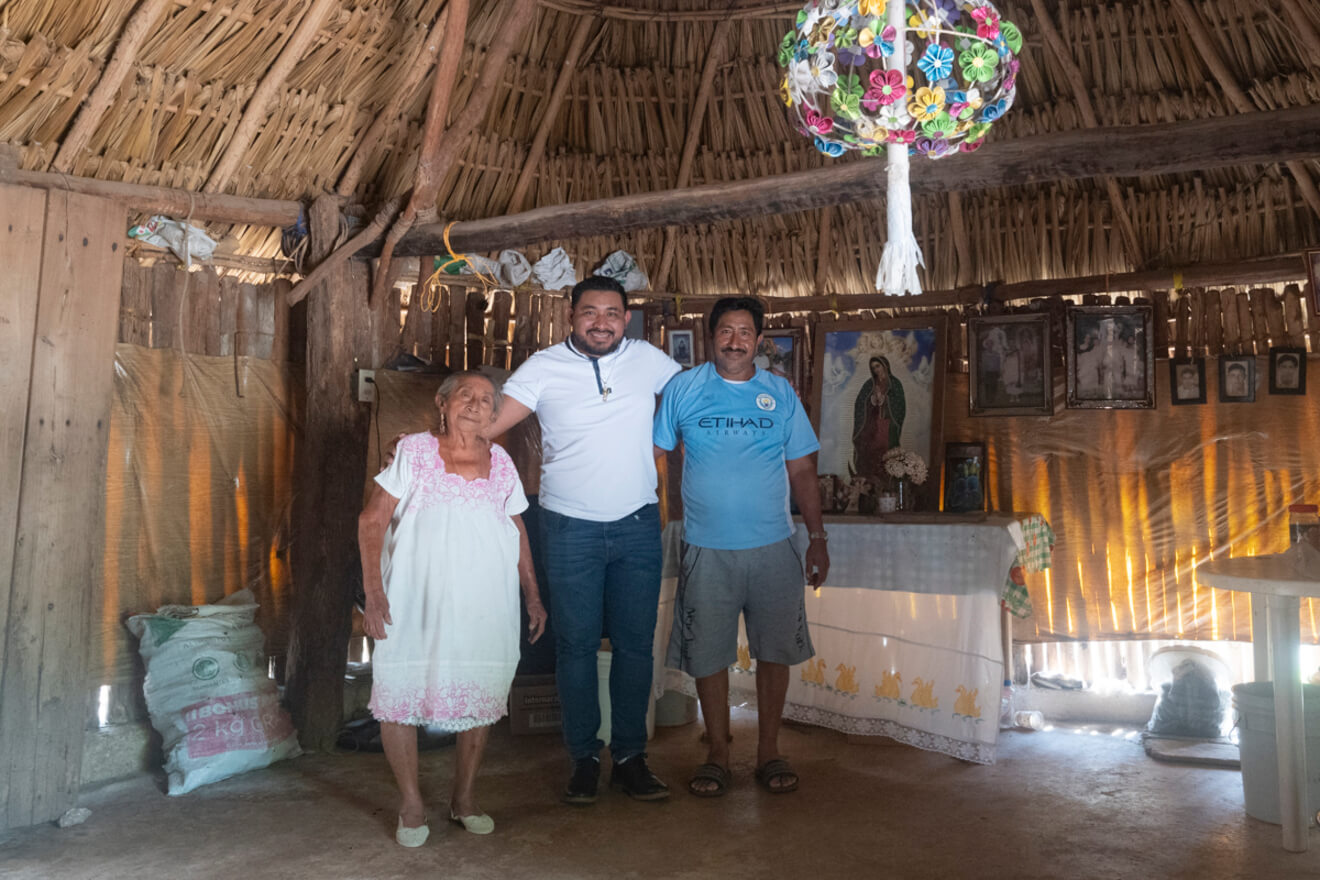 La familia de Doña Nemencia y Cenote Chenxunan o Xantuario